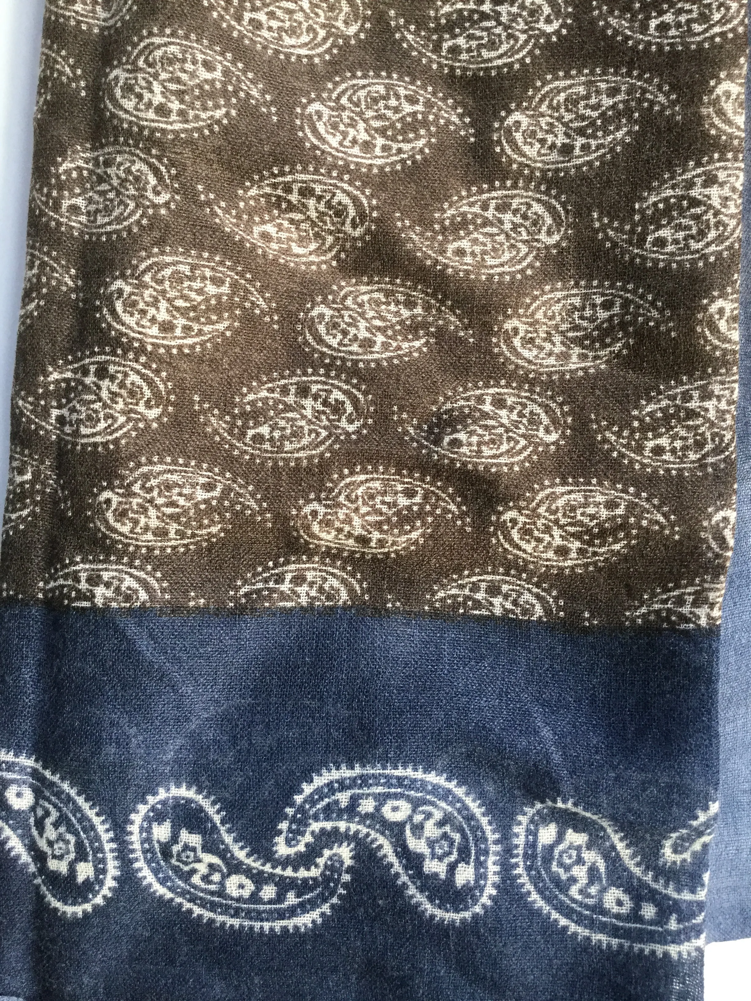 Paisley Fine Wool Scarf